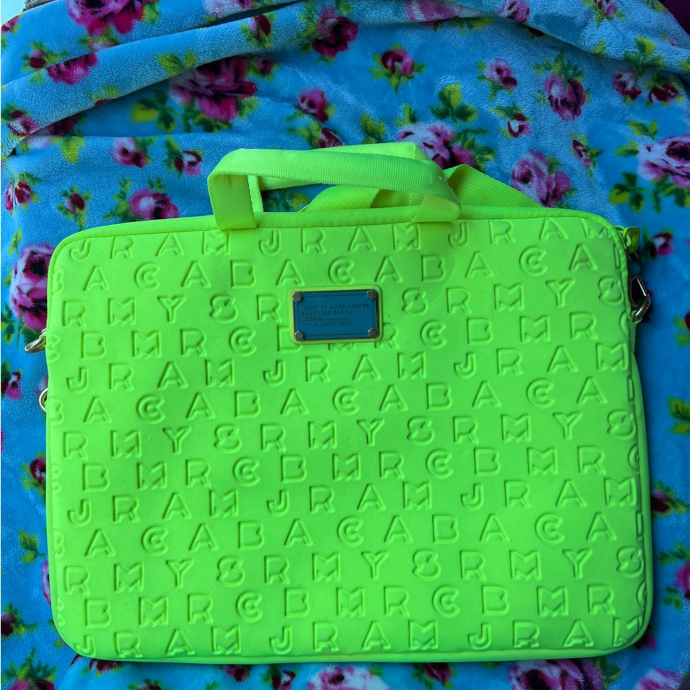 Marc By Marc Jacobs Neon Yellow-Green Logo Embossed Laptop Sleeve w. Strap